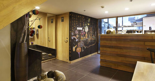 原生態餐飲店前臺裝修設計案例效果圖