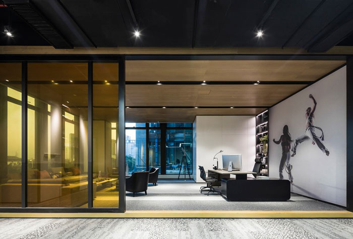 互聯網企業總經理辦公室裝修設計效果圖