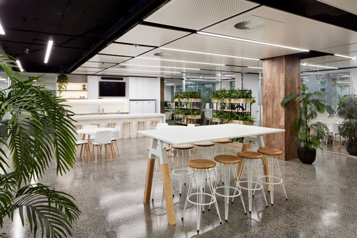 管理公司辦公室休息區裝修設計效果圖