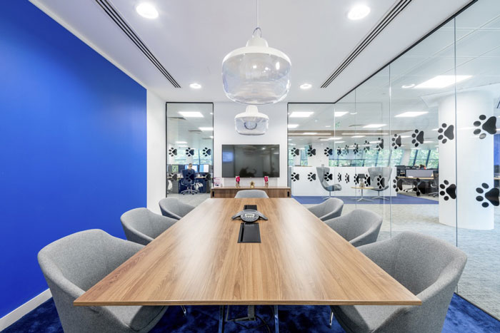 寵物醫(yī)院辦公室洽談室裝修設計效果圖