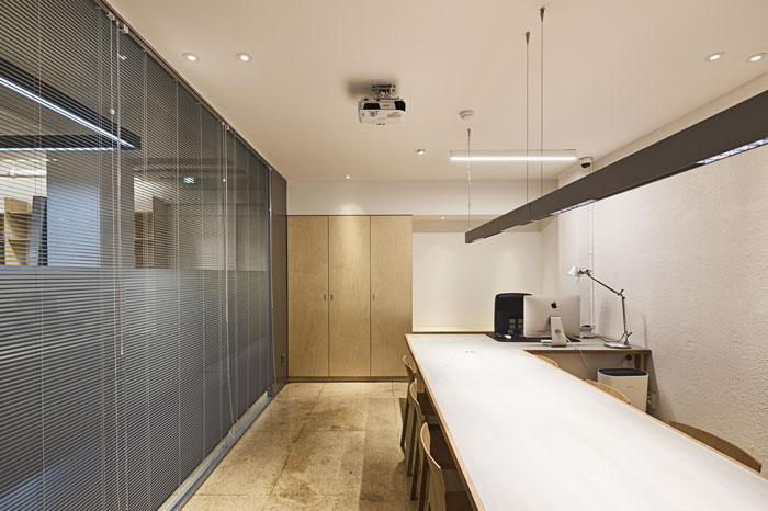 服裝廠房經理辦公室裝修設計效果圖