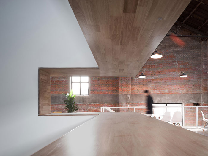 廠(chǎng)房改造辦公室二樓接待裝修設(shè)計(jì)效果圖